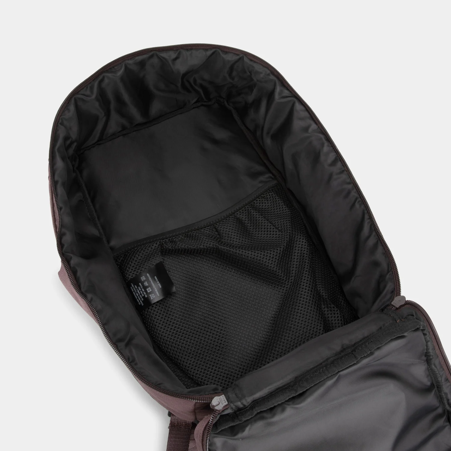 Merlot Signature Backpack - Image 11