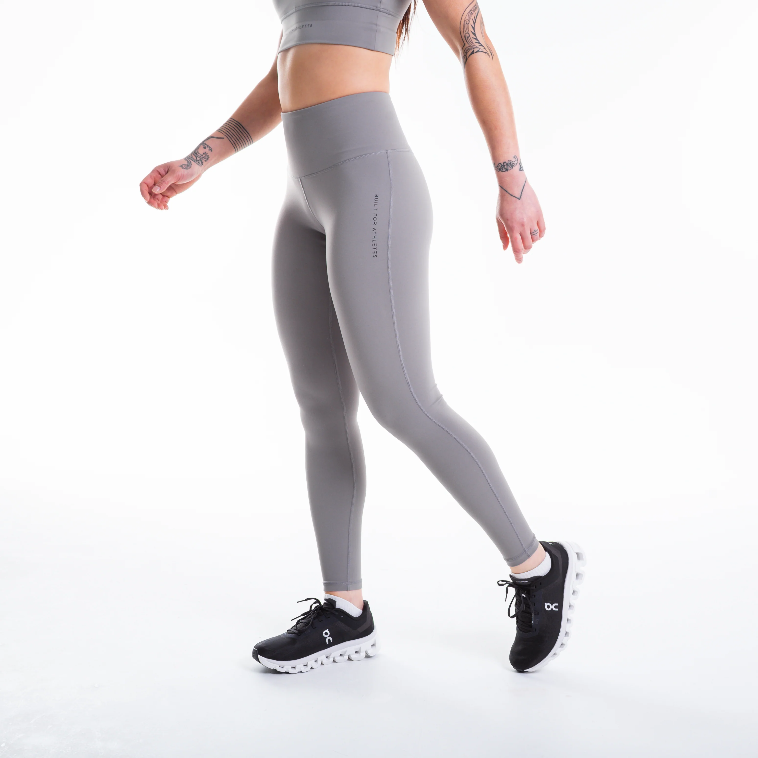 Women's Concrete Training Leggings - Image 2