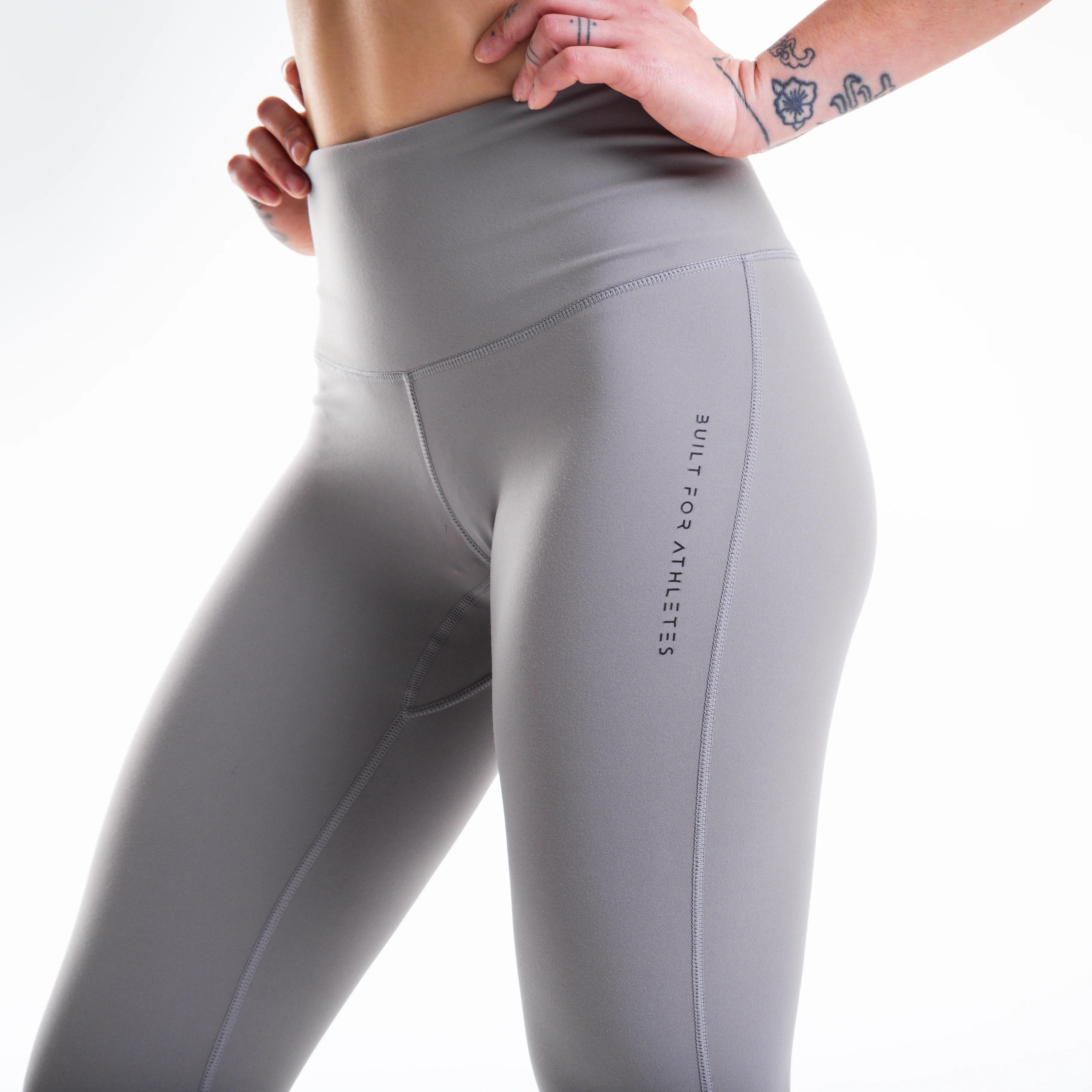 Women's Concrete Training Leggings - Image 7